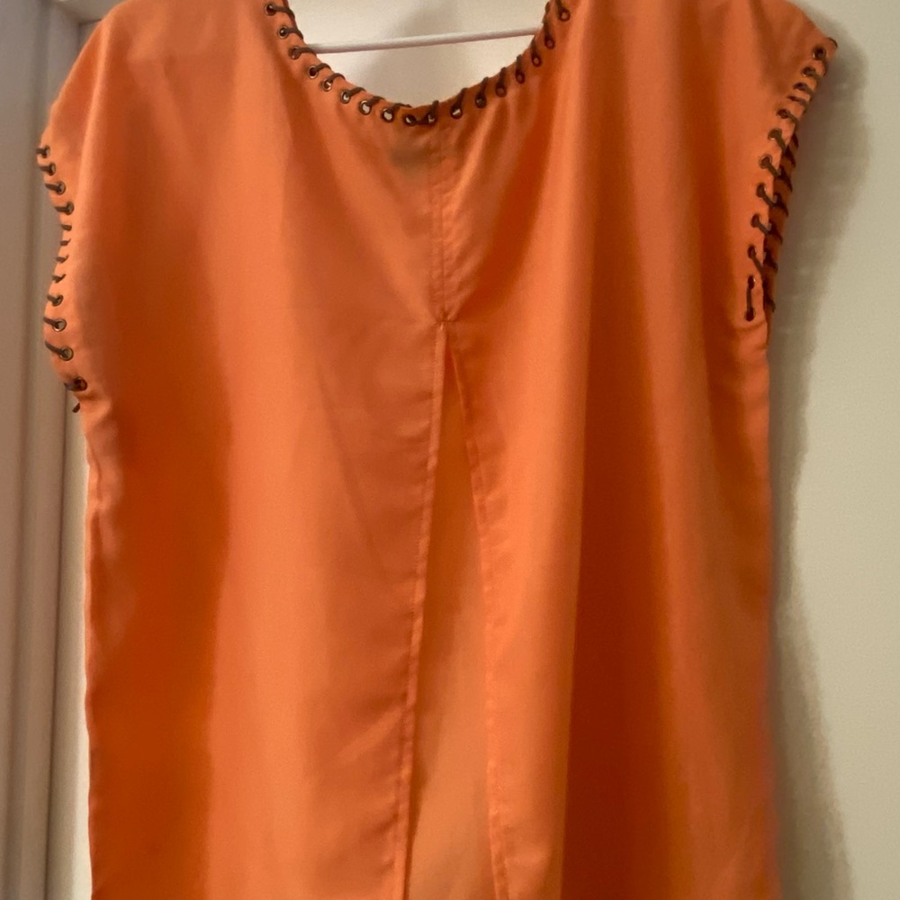 Shirt - Picture 2 of 2
